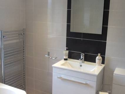 Stuart Bell Tiling Ltd · Photos 7